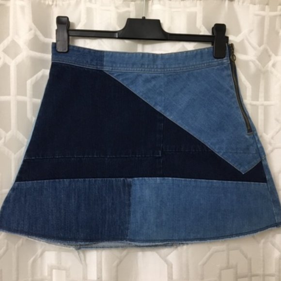 ZARA Denim Patchwork Side Zip Short Skirt- M - NWT - Picture 2 of 3